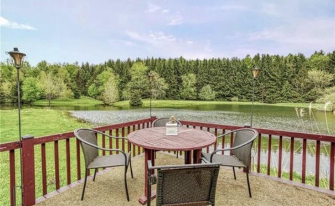 Photo of Outdoor in Gerry