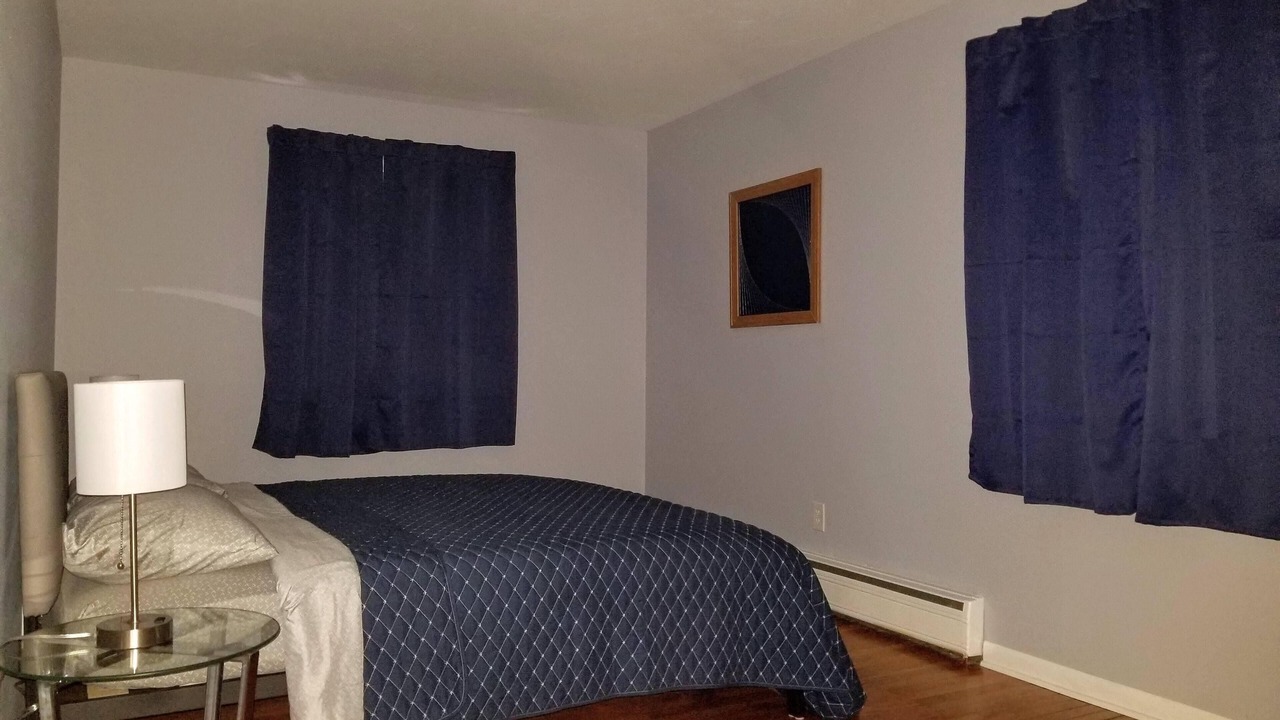Photo of Bedroom in Keuka Park