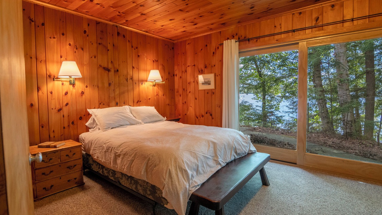 Photo of Bedroom in Saranac Lake