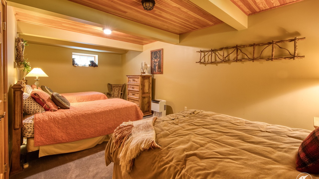 Photo of Bedroom in Lake Placid