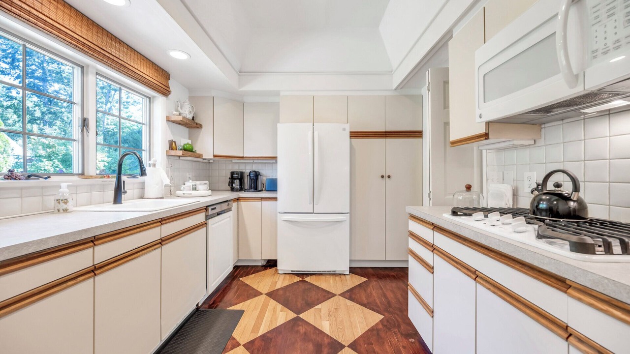 Photo of Kitchen in Water Mill