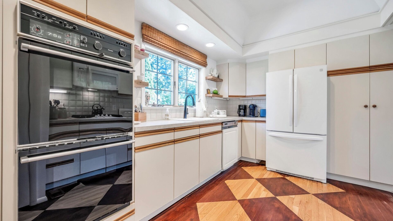 Photo of Kitchen in Water Mill