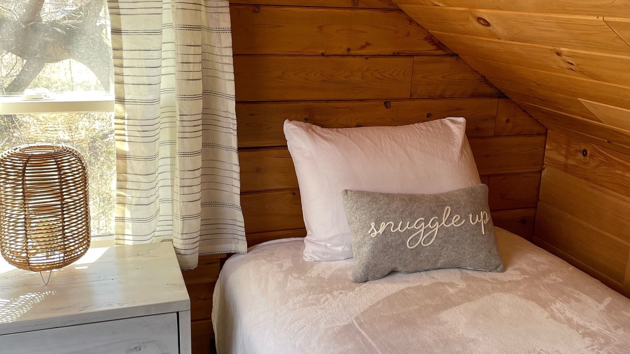 Photo of Bedroom in North Hero
