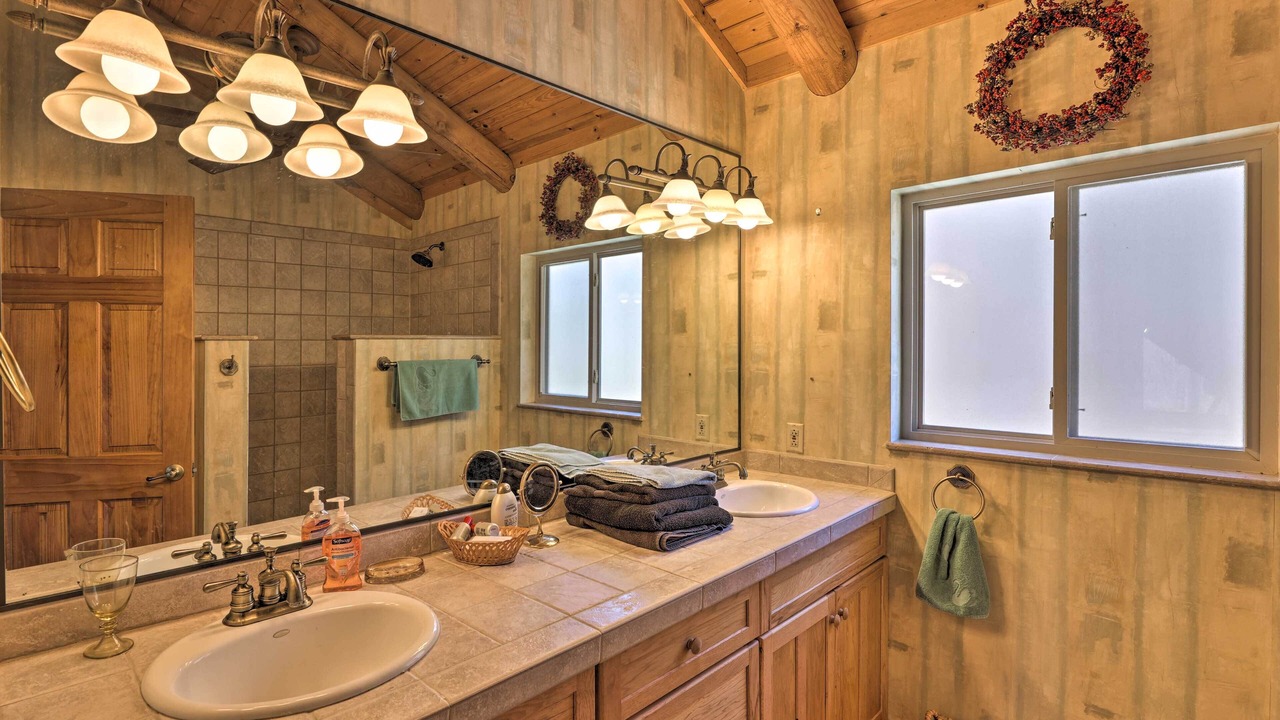 Photo of Bathroom in Lewisburg