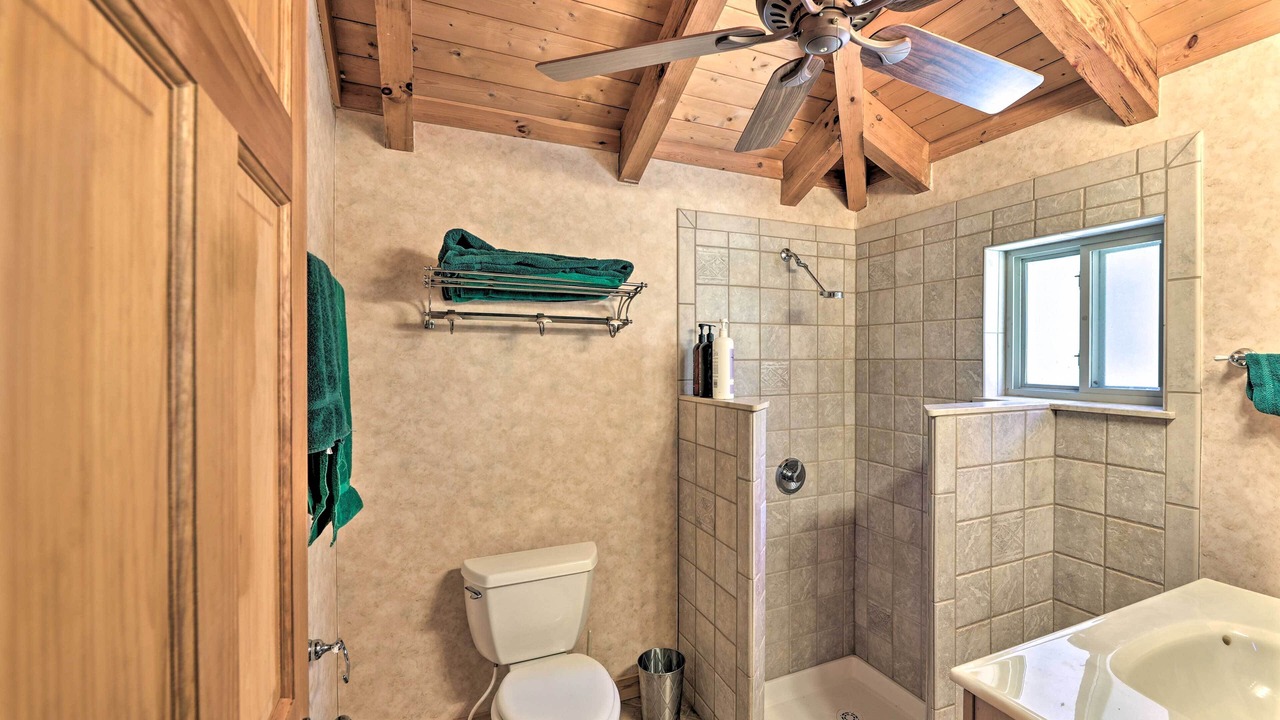 Photo of Bathroom in Lewisburg