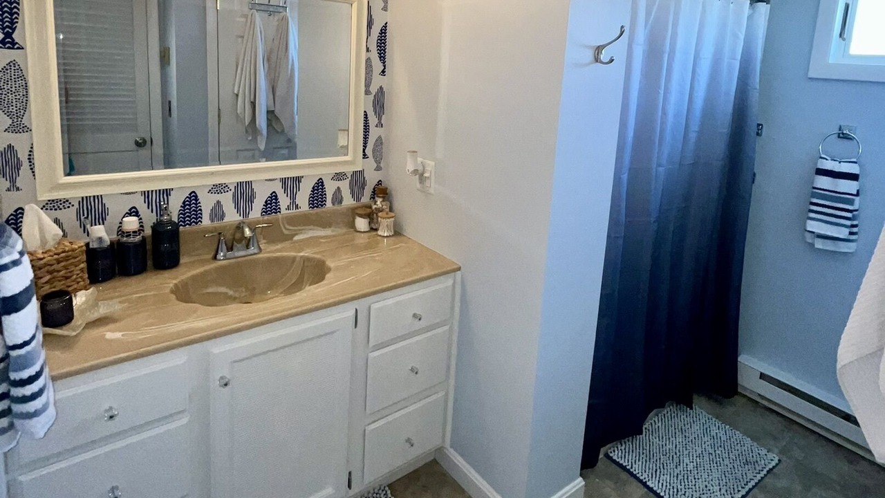 Photo of Bathroom in Snug Harbor