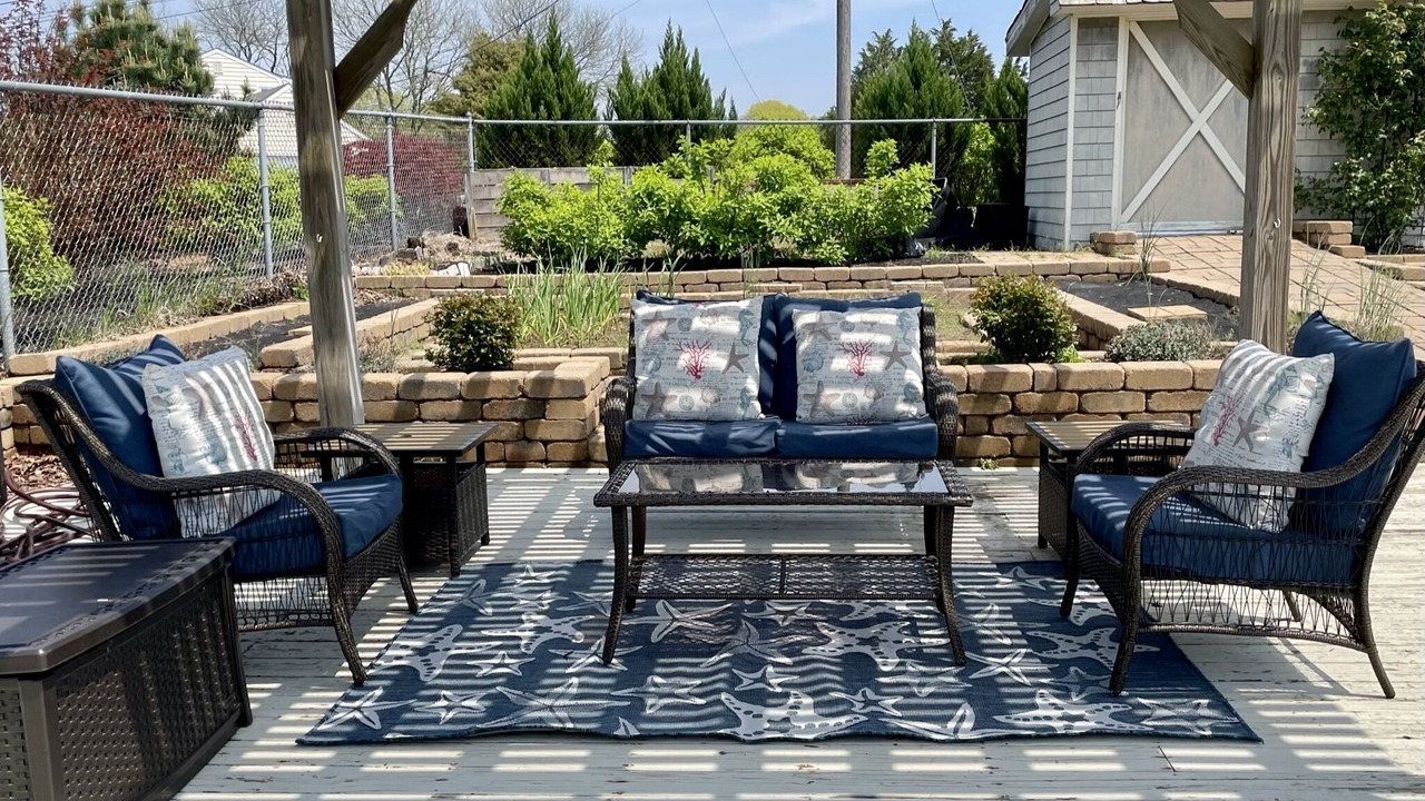 Photo of Patio Balcony in Snug Harbor