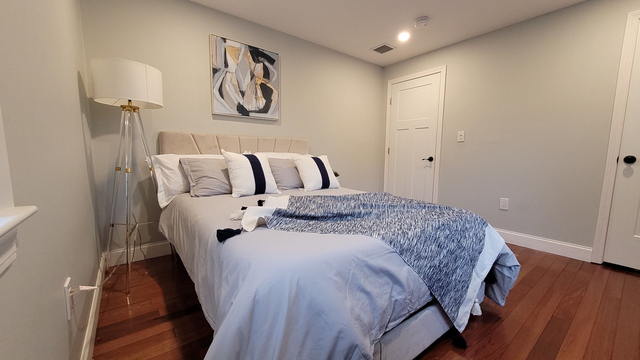 Photo of Bedroom in Arlington