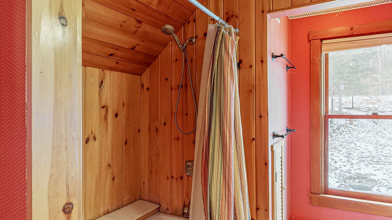 Photo of Bathroom in Winhall