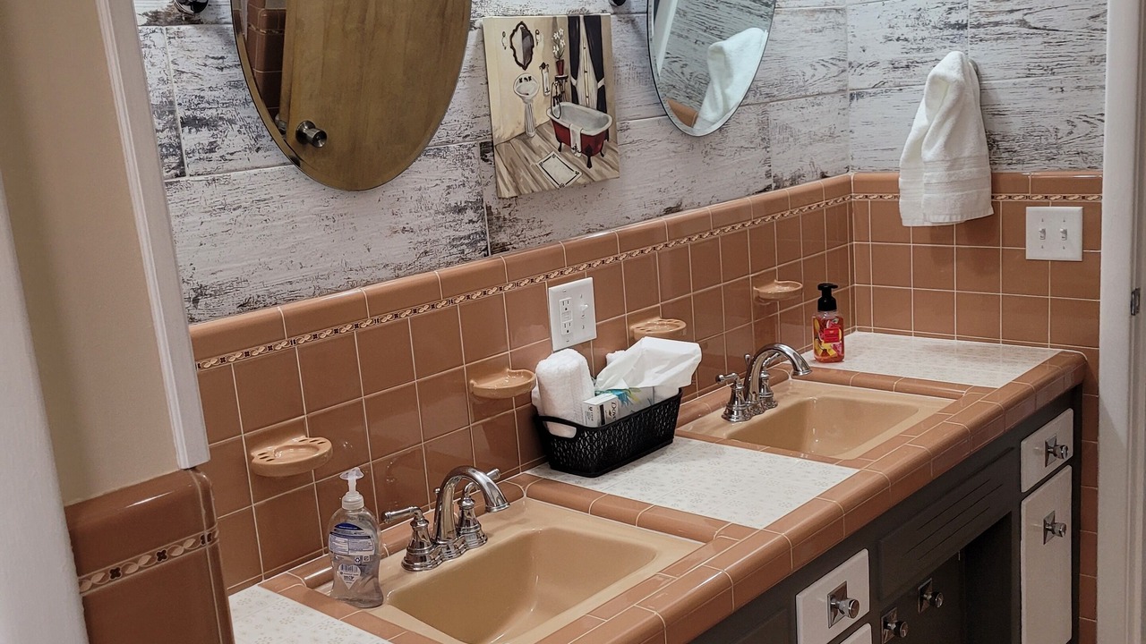 Photo of Bathroom in Toledo