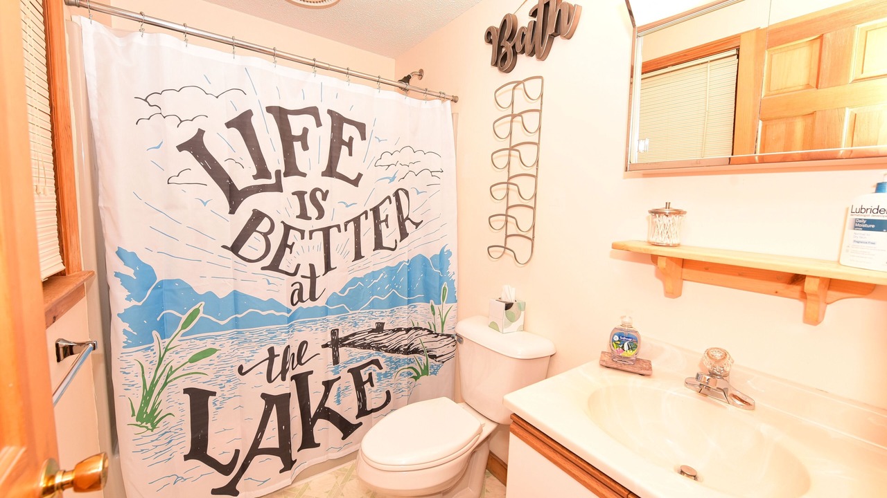 Photo of Bathroom in Eidelweiss Village
