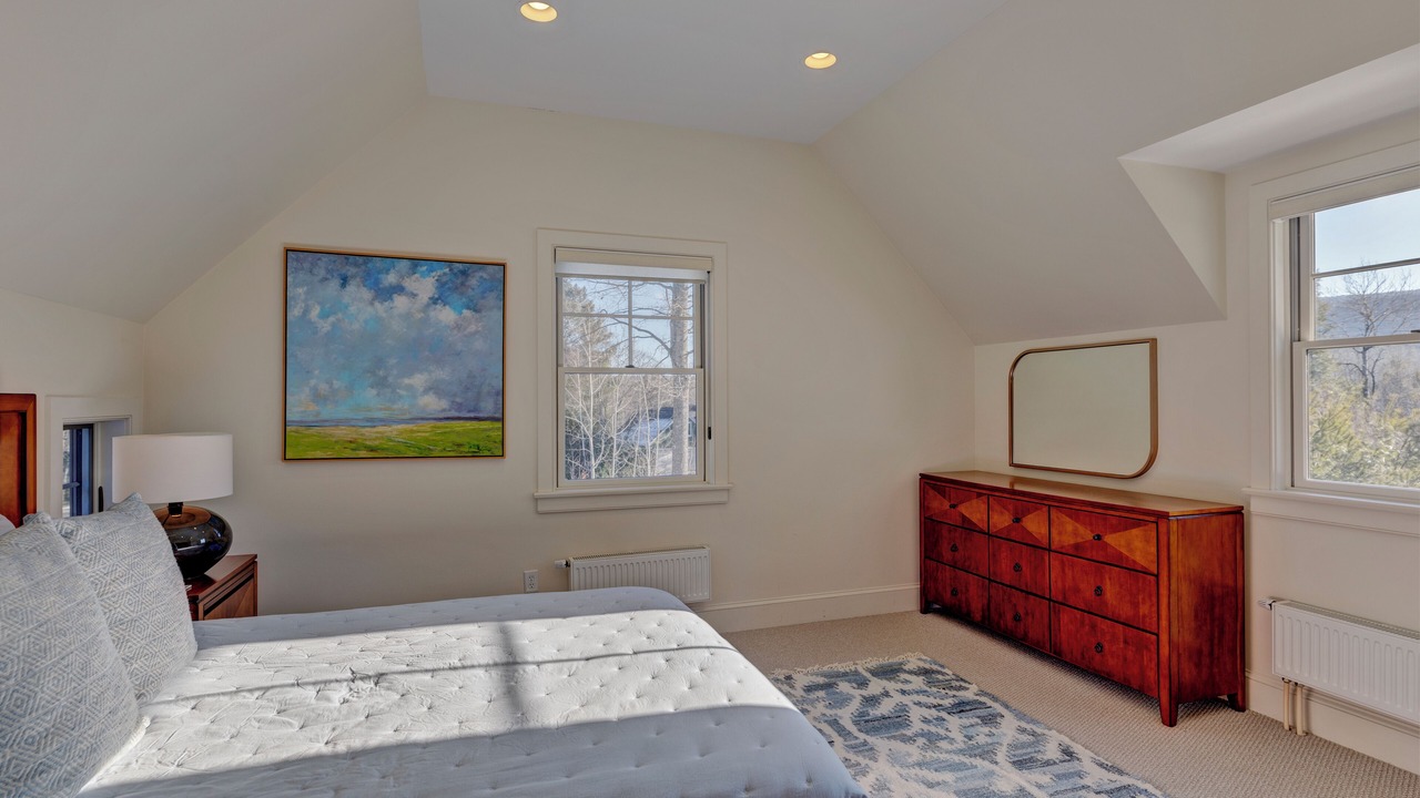 Photo of Bedroom in Mount Sunapee