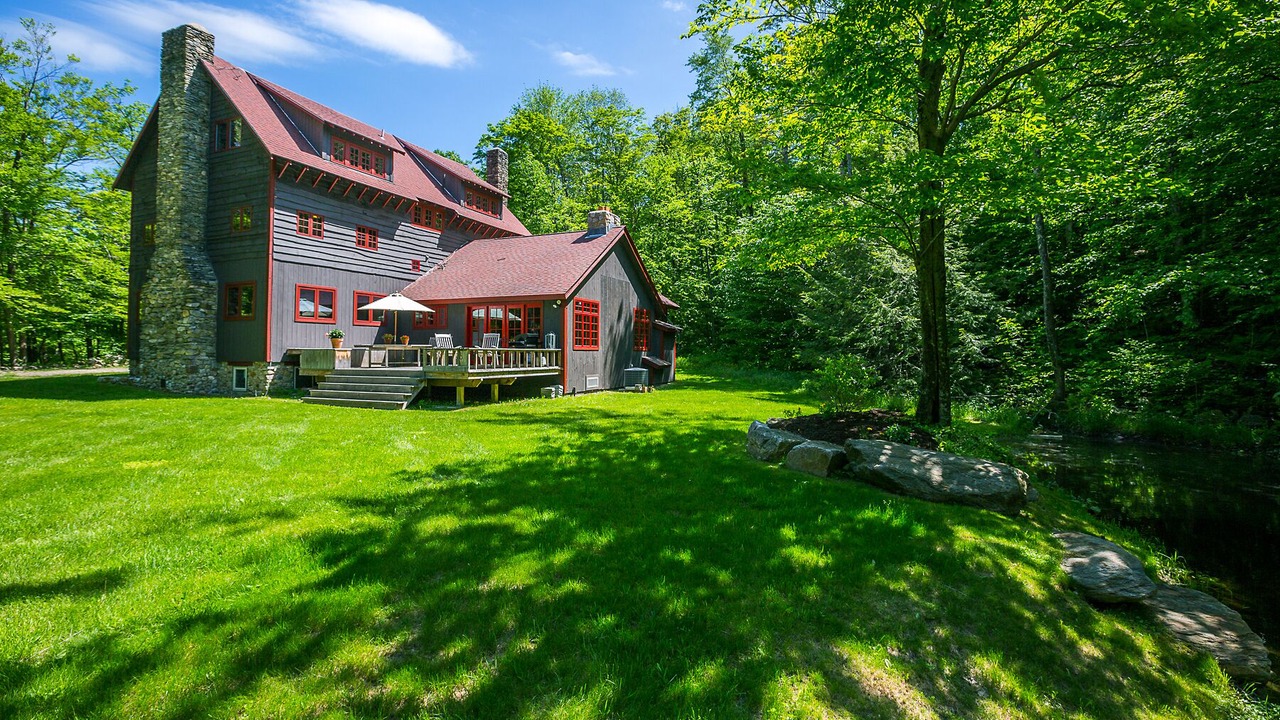 Photo of Outdoor in Stratton and Bromley Ski Areas