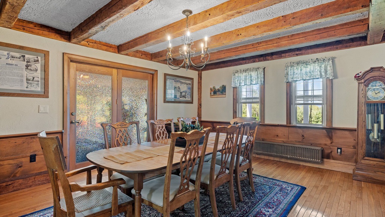Photo of Bedroom in Campton