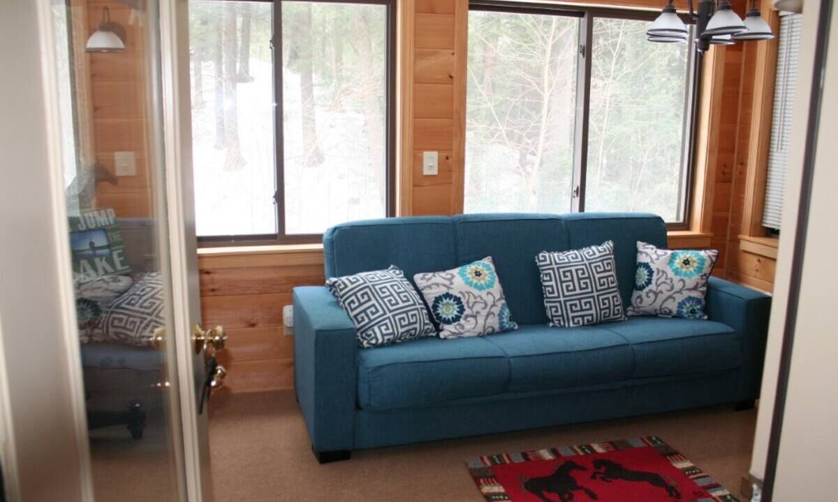 Photo of Livingroom in Enfield