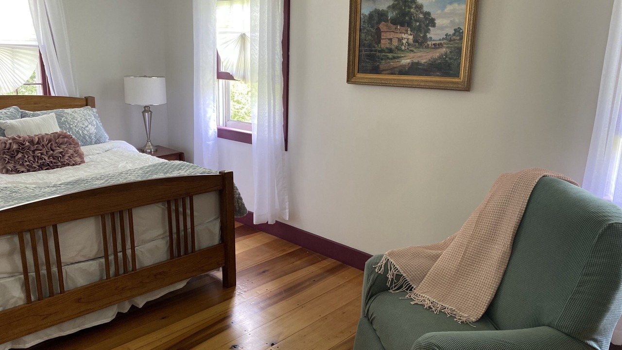 Photo of Bedroom in Weston