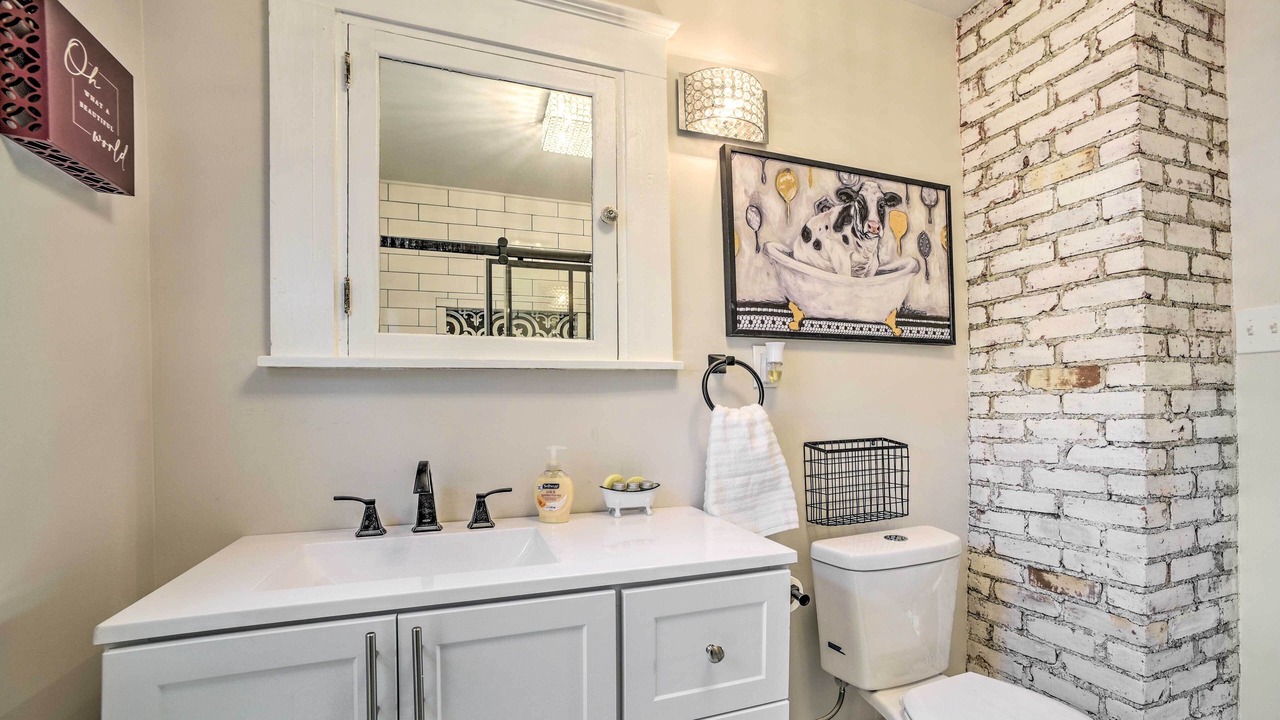 Photo of Bathroom in Glens Falls
