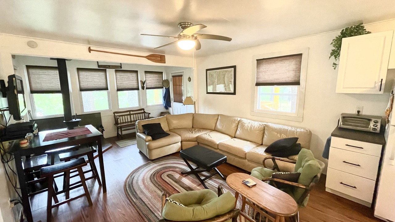 Photo of Livingroom in Lake Luzerne-Hadley