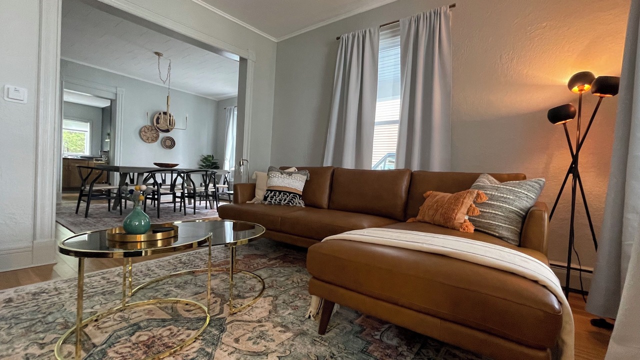 Photo of Livingroom in Clayton