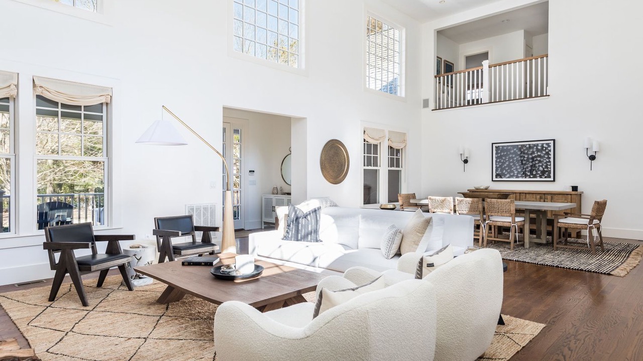 Photo of Bedroom in Wainscott