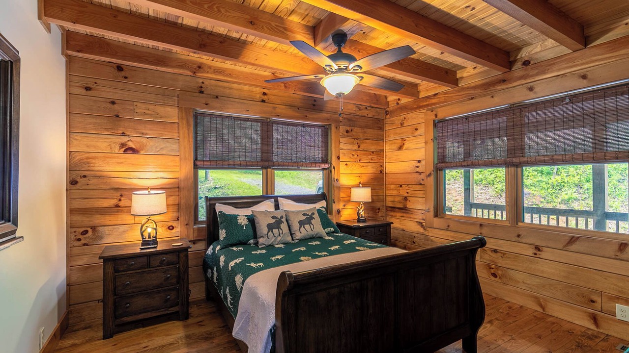 Photo of Bedroom in Frank