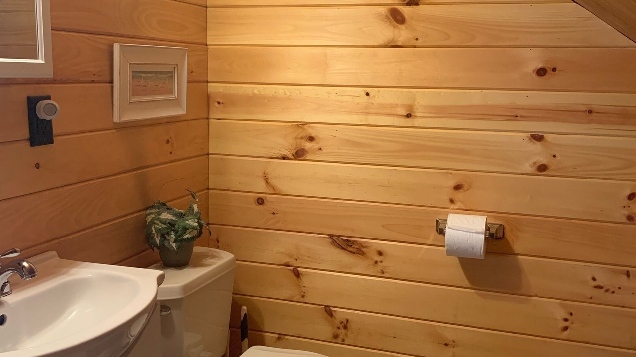 Photo of Bathroom in Waterbury Center