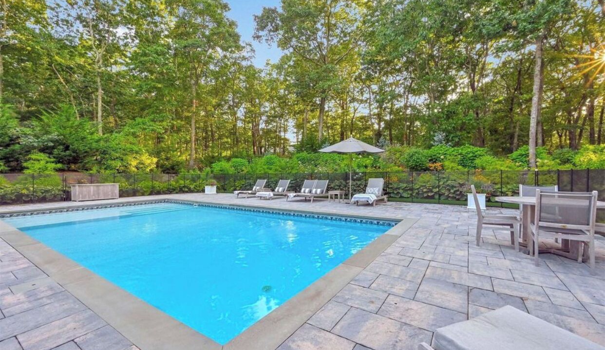 Photo of Outdoor in Hampton Bays