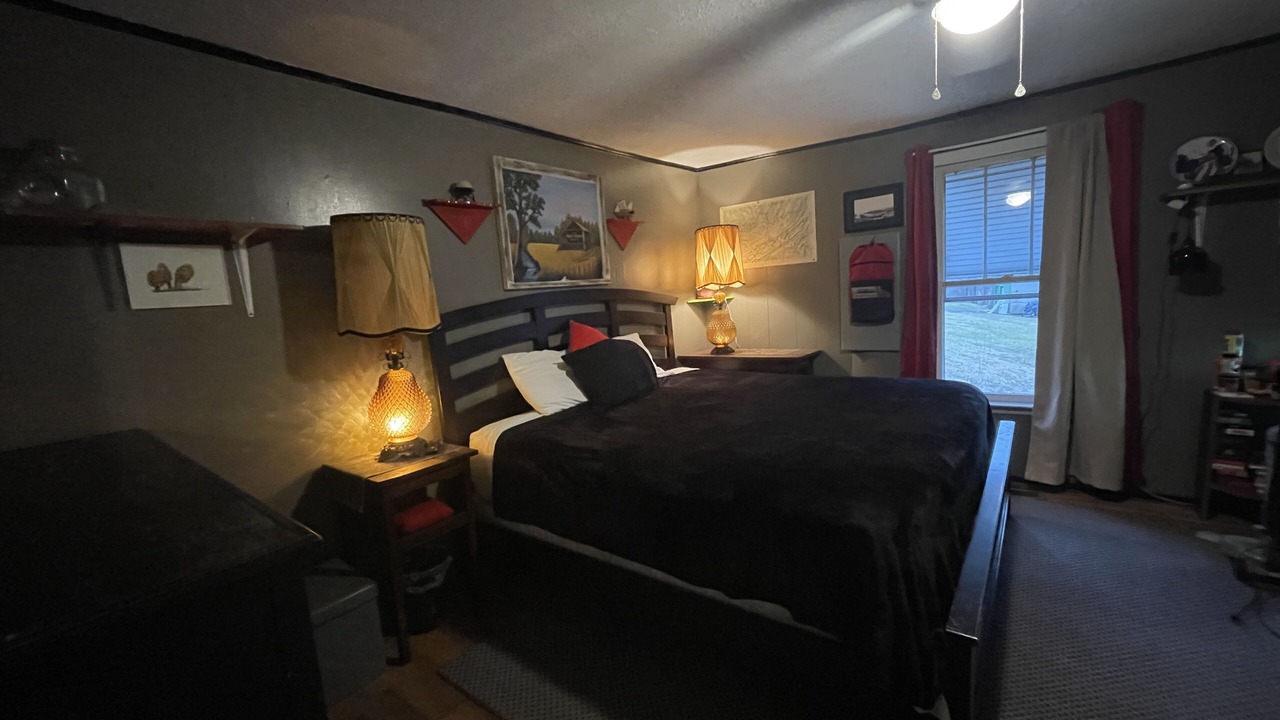 Photo of Bedroom in Elton