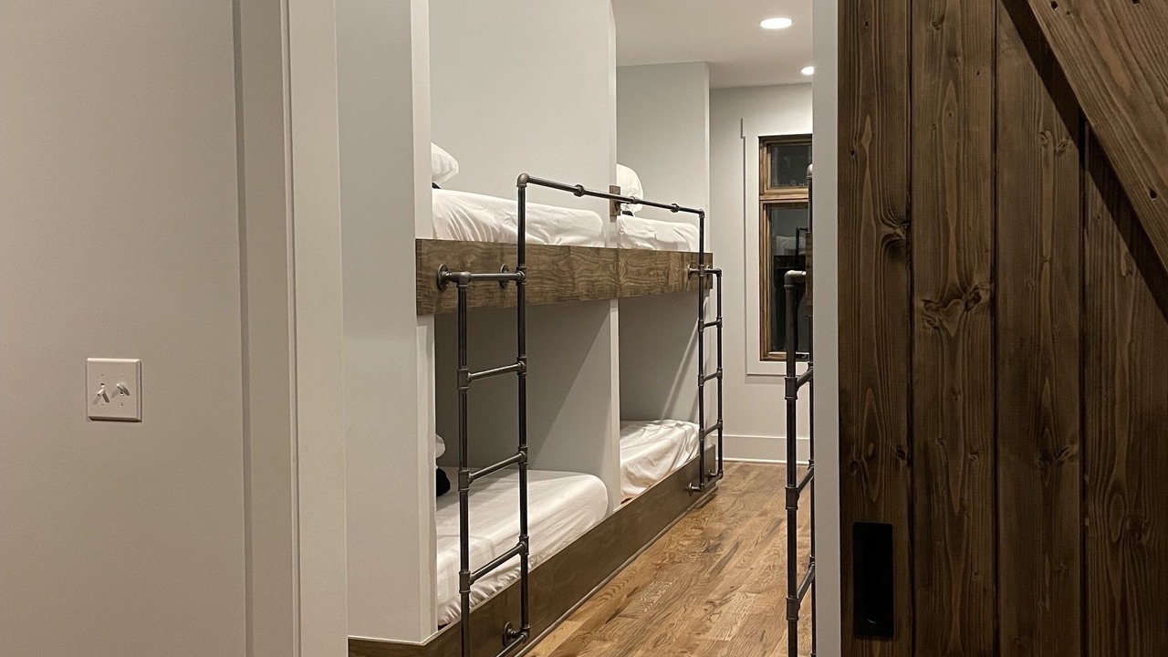 Photo of Bedroom in Nebo