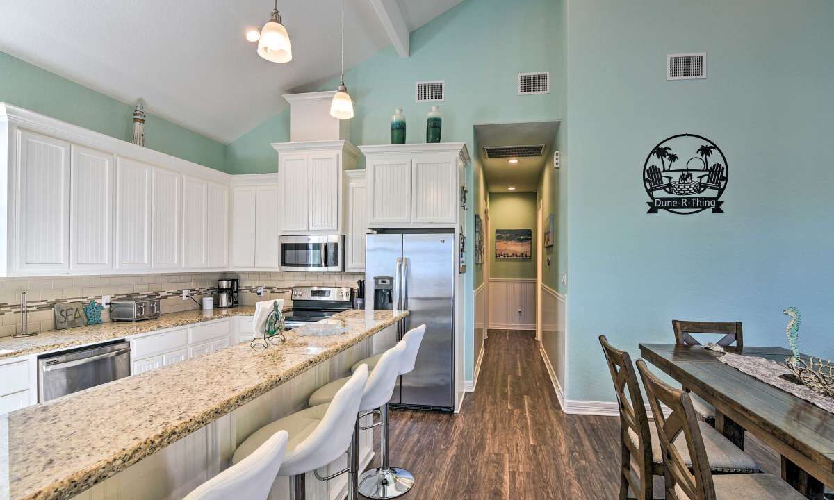 Photo of Kitchen in Surfside Beach