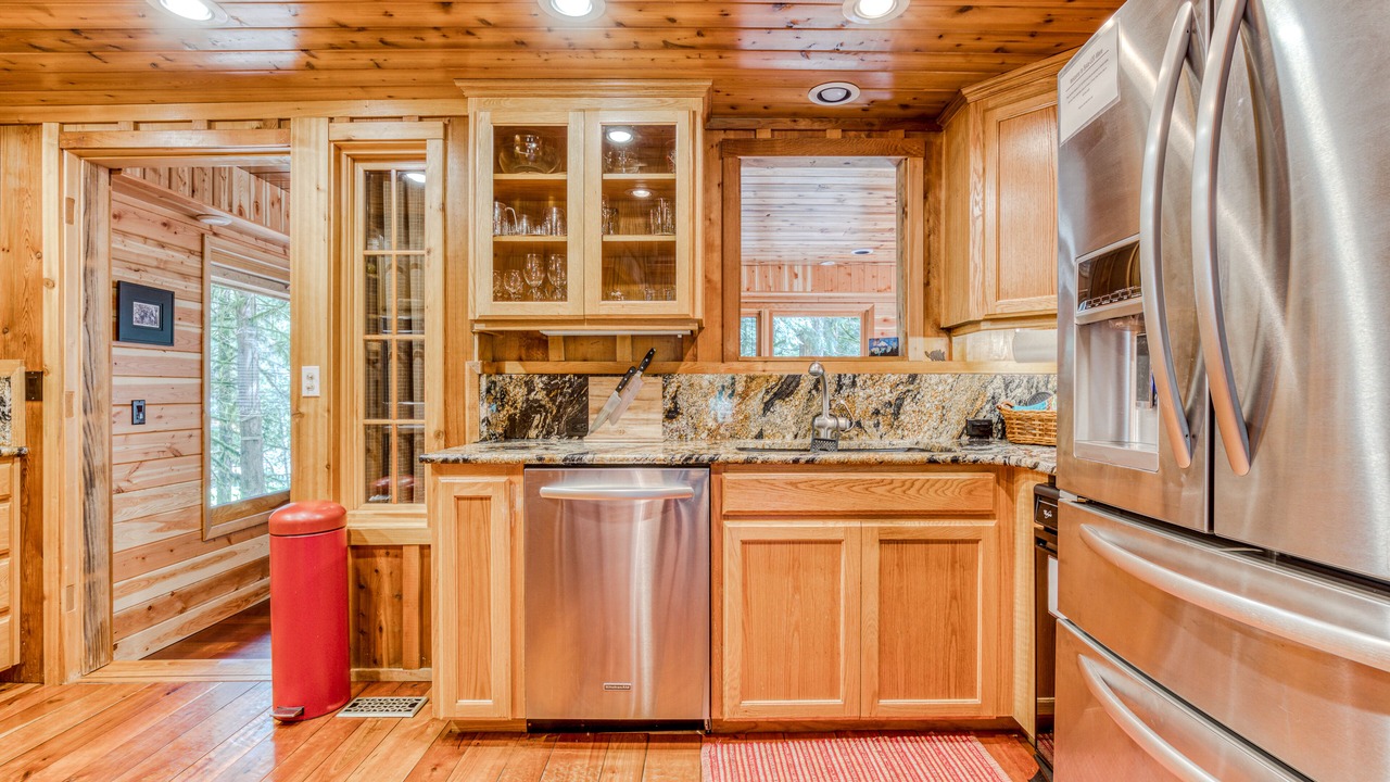 Photo of Kitchen in Rhododendron