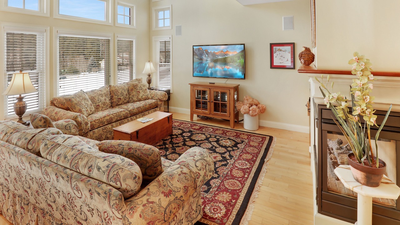 Photo of Livingroom in Thornton