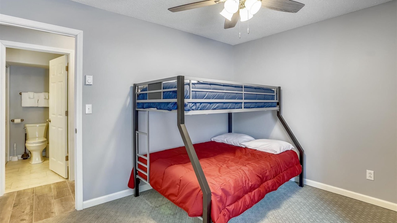Photo of Bedroom in Timberline
