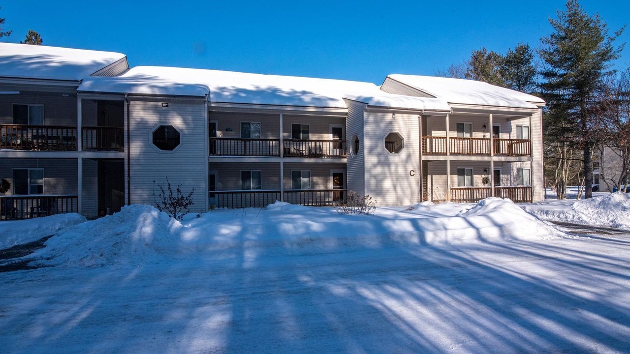 Photo of Outdoor in Center Conway