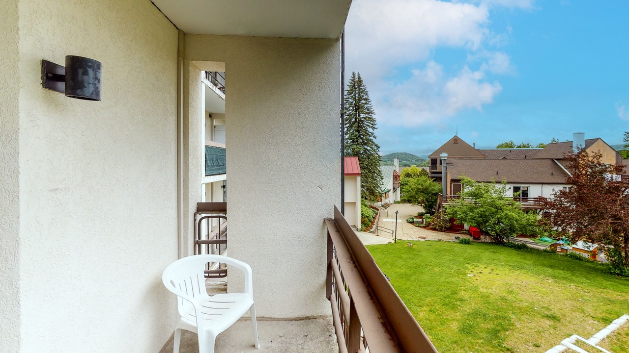 Photo of Outdoor in Warren
