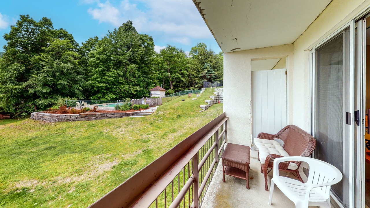 Photo of Patio Balcony in Warren
