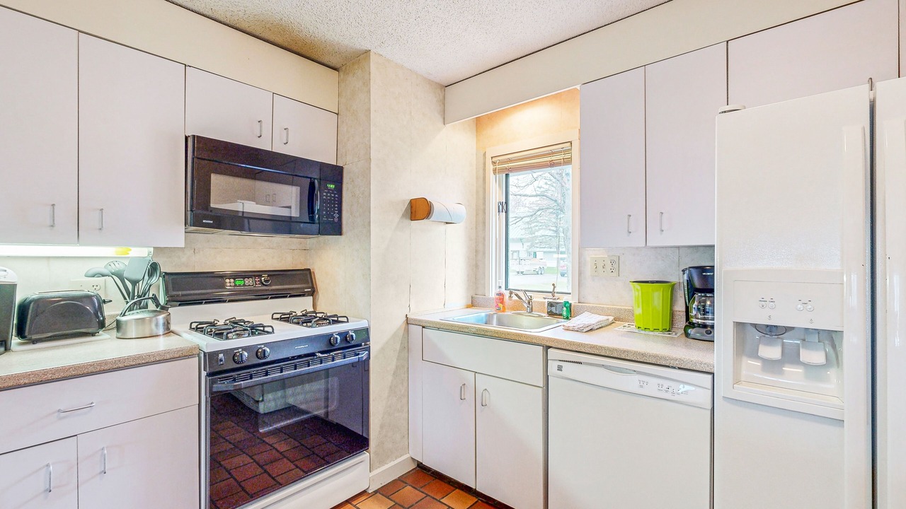 Photo of Kitchen in Stowe Area