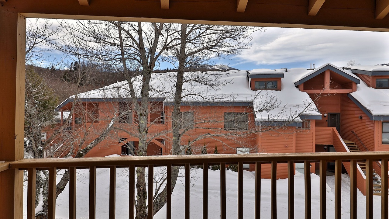 Photo of Patio Balcony in Central Vermont- Killington