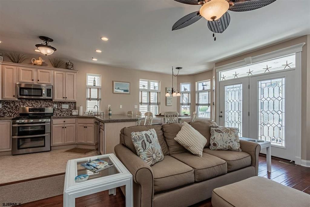 Photo of Livingroom in Gold Coast