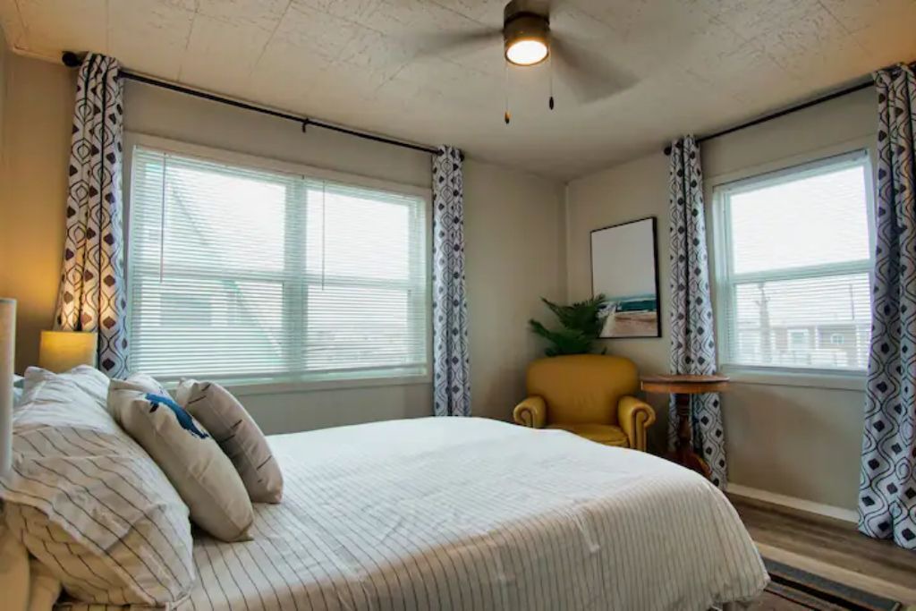 Photo of Bedroom in Surfside Beach