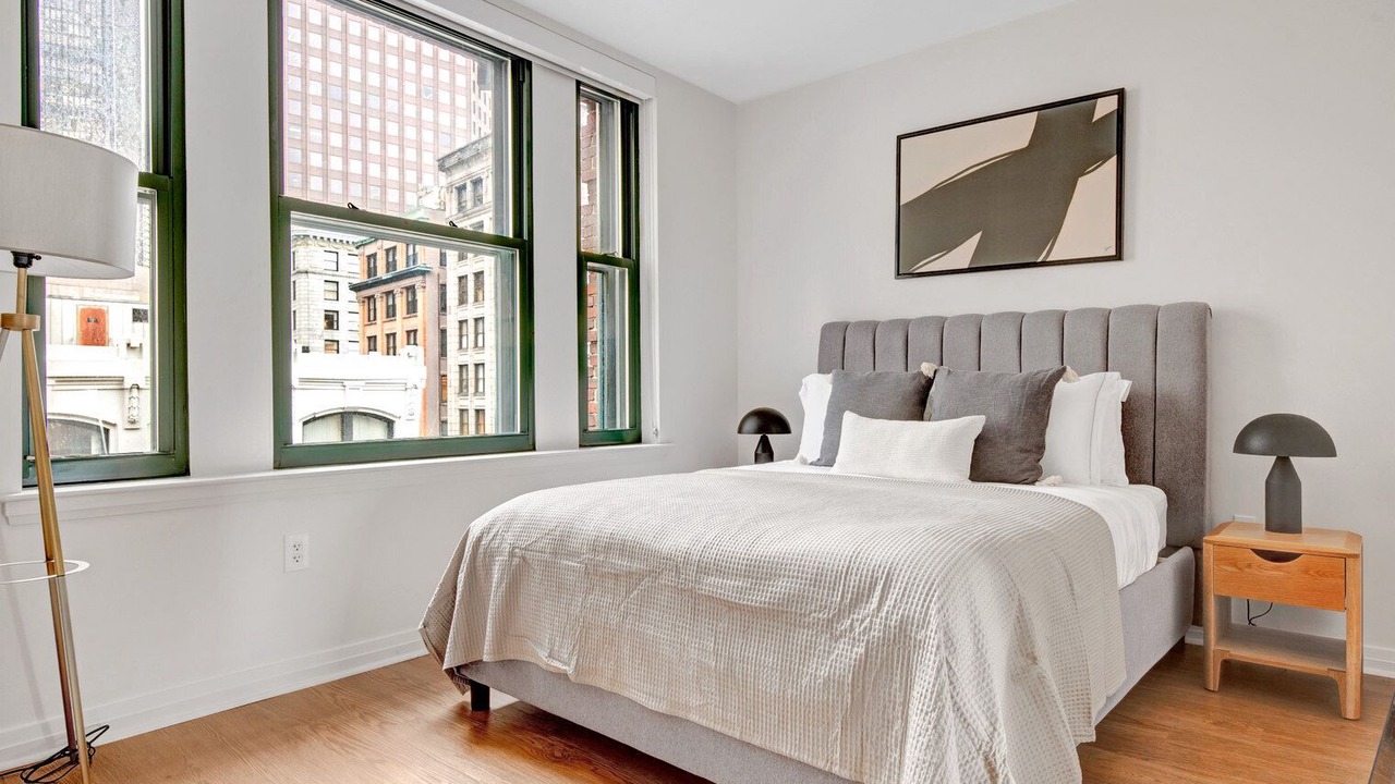 Photo of Bedroom in Downtown Boston