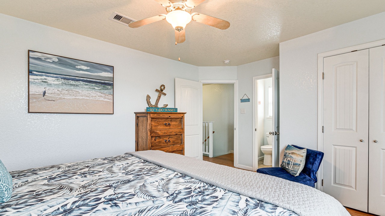 Photo of Bedroom in Surfside Beach