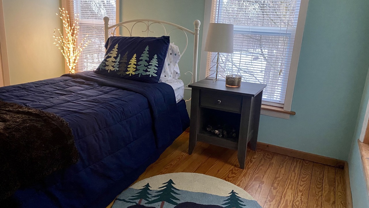Photo of Bedroom in Lake George