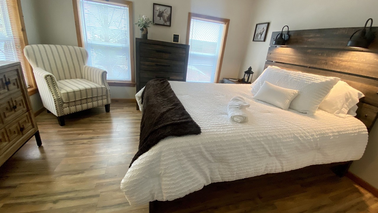 Photo of Bedroom in Lake George