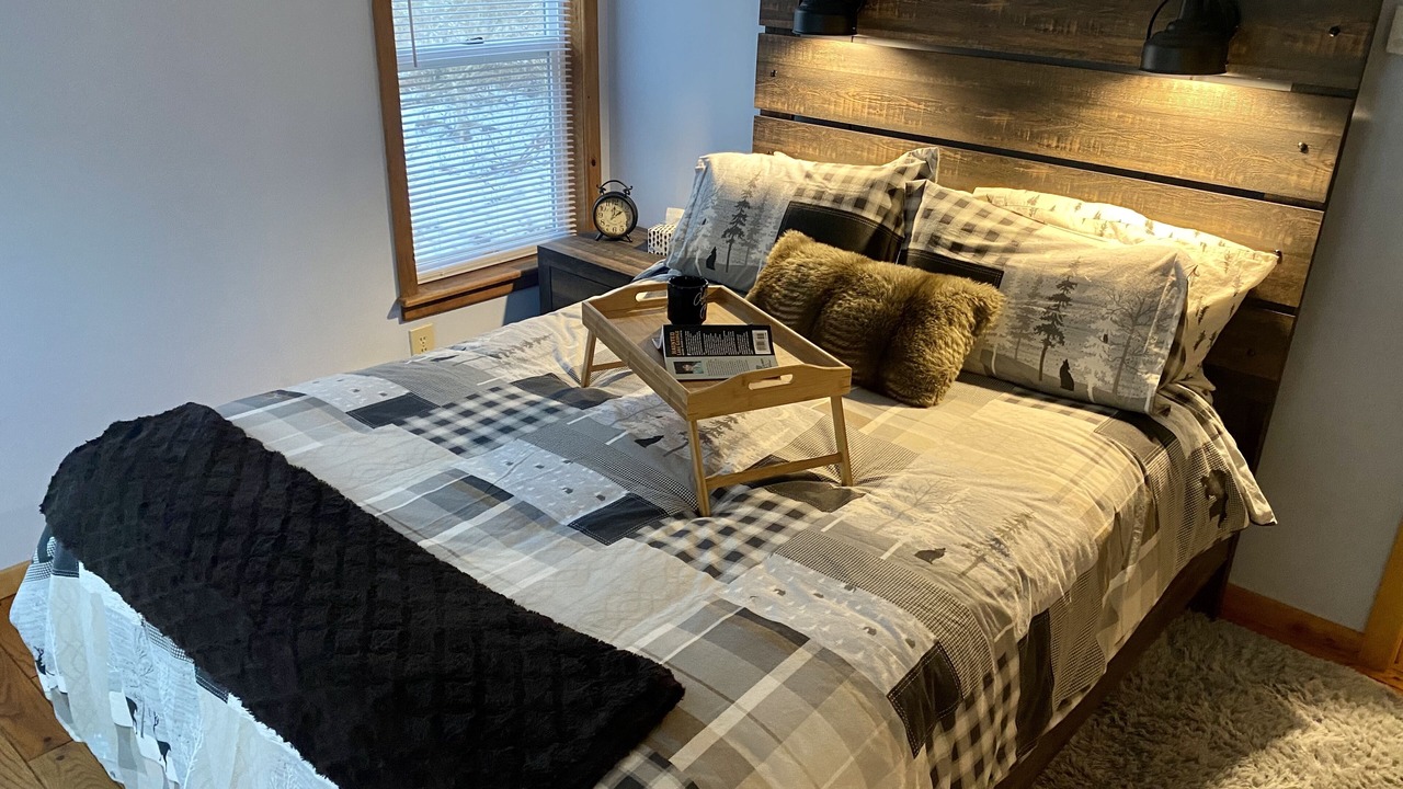 Photo of Bedroom in Lake George