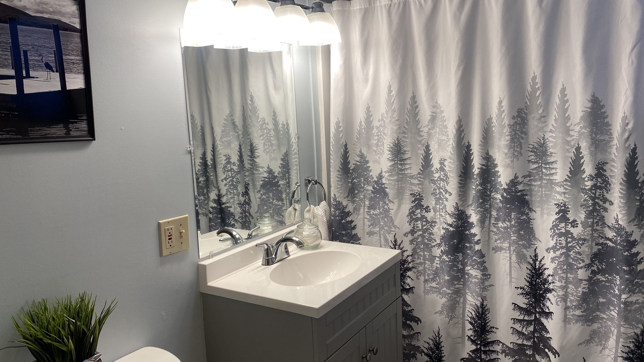 Photo of Bathroom in Lake George