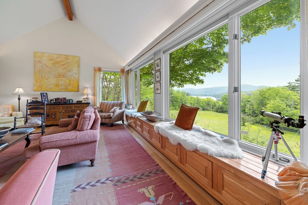 Photo of Livingroom in Fairlee