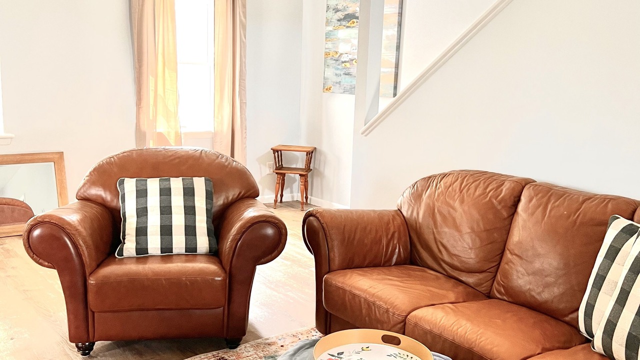 Photo of Livingroom in Clayton