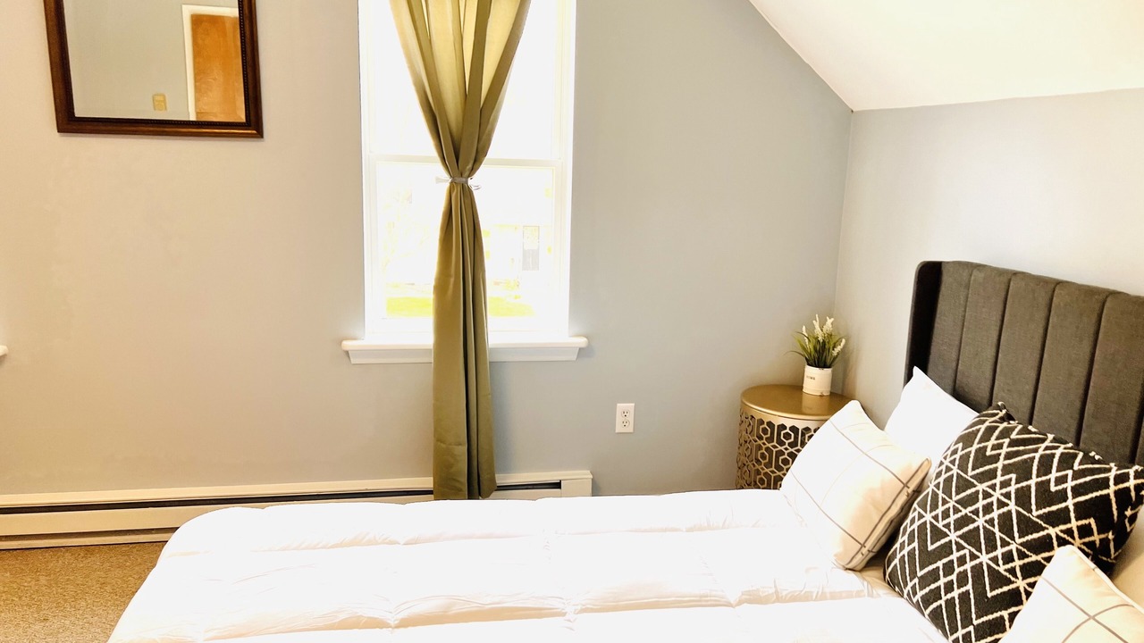 Photo of Bedroom in Clayton