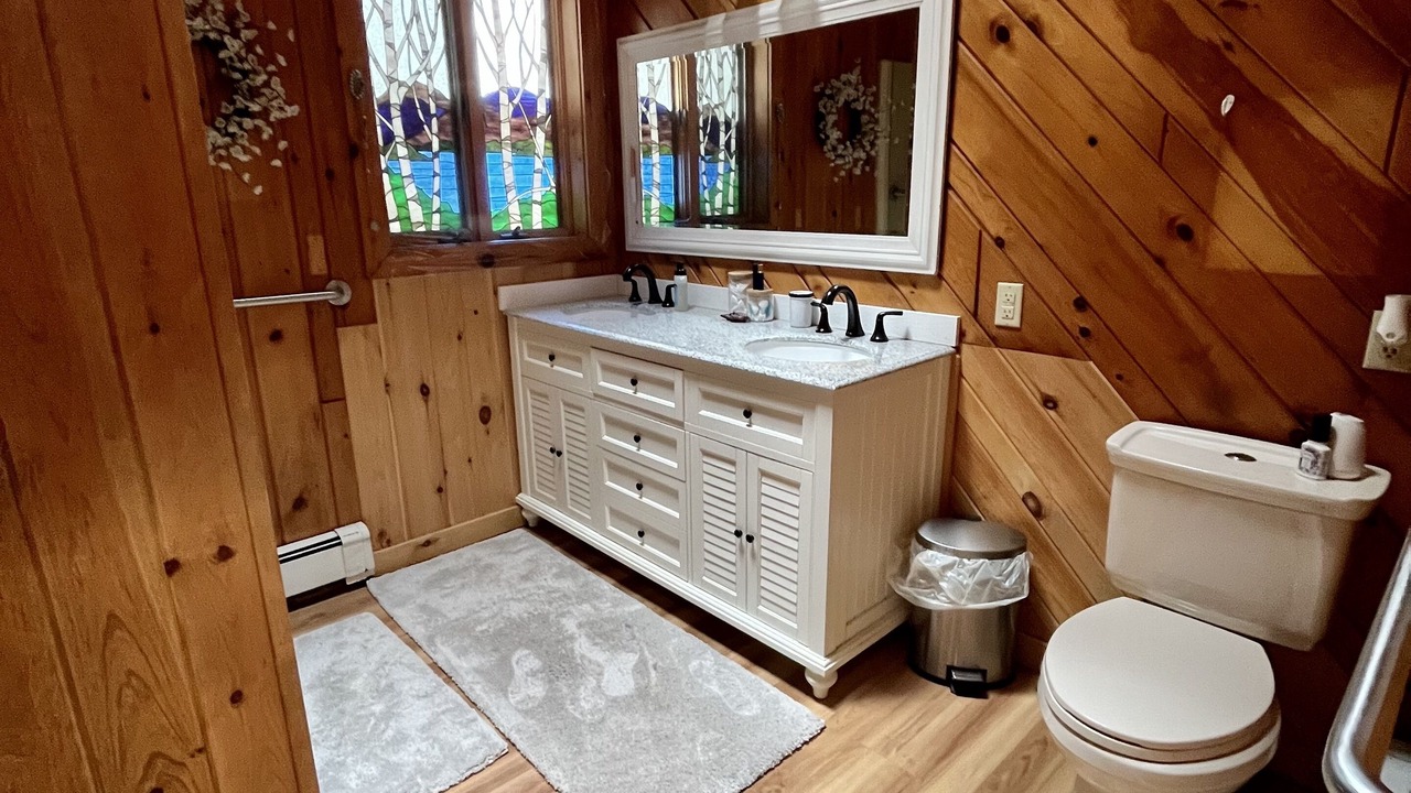 Photo of Bathroom in Diamond Point